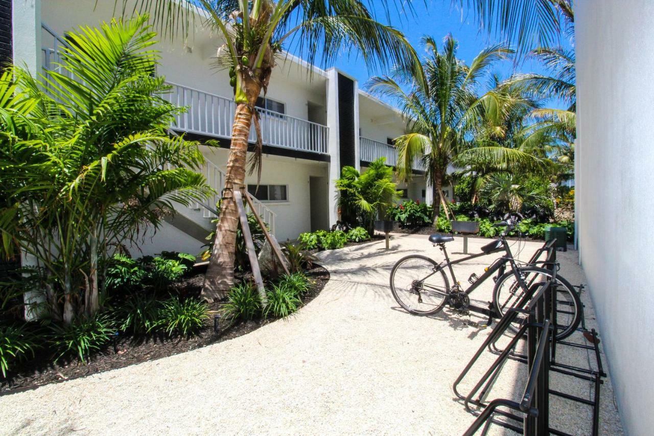 Bali Hai Beachfront Resort And Spa Holmes Beach Zewnętrze zdjęcie